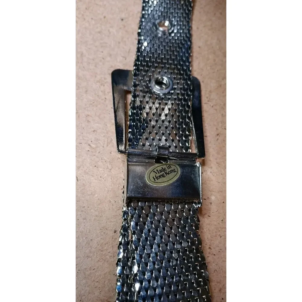 VTG Belt Metal Mesh Women's Silver Tone Sz 28 Made in Hong Kong